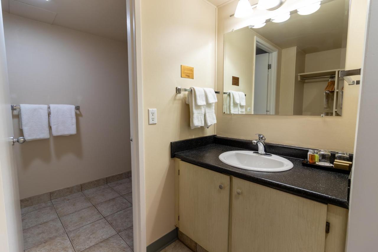 Bcm Inns Fort Mcmurray - Downtown 외부 사진