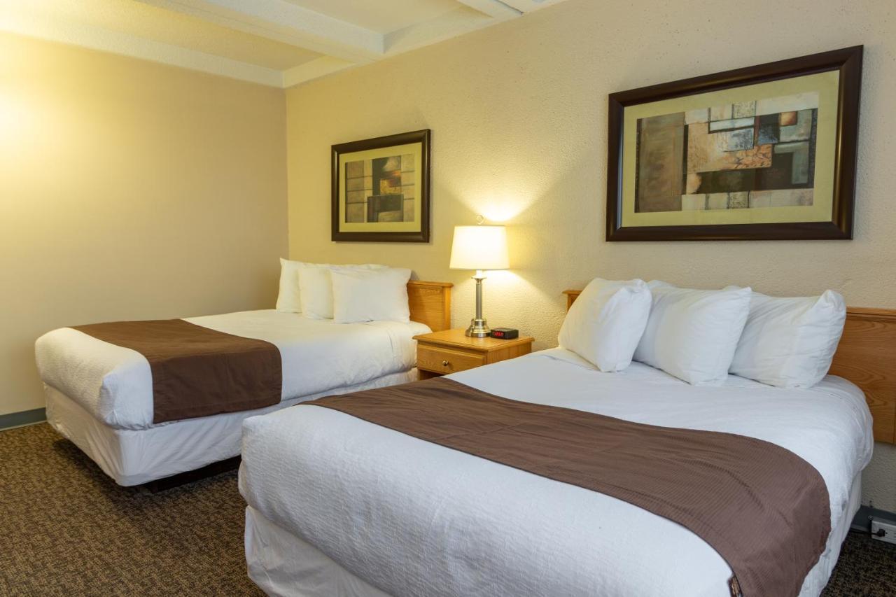 Bcm Inns Fort Mcmurray - Downtown 외부 사진