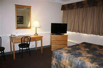 Bcm Inns Fort Mcmurray - Downtown 외부 사진